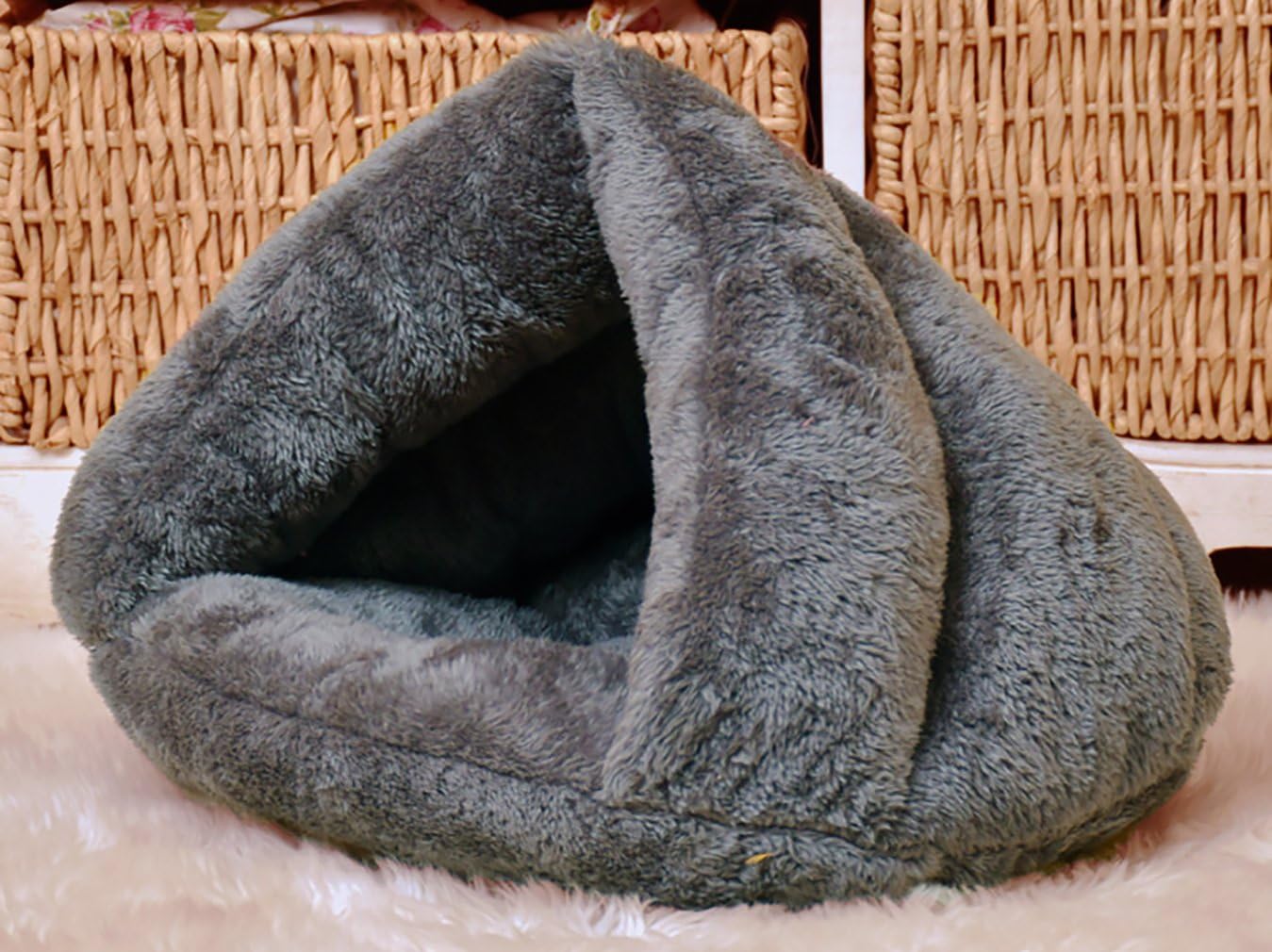 Pet Tent Cave Bed Dogs Cats Pets Sleeping Bag Thick Fleece