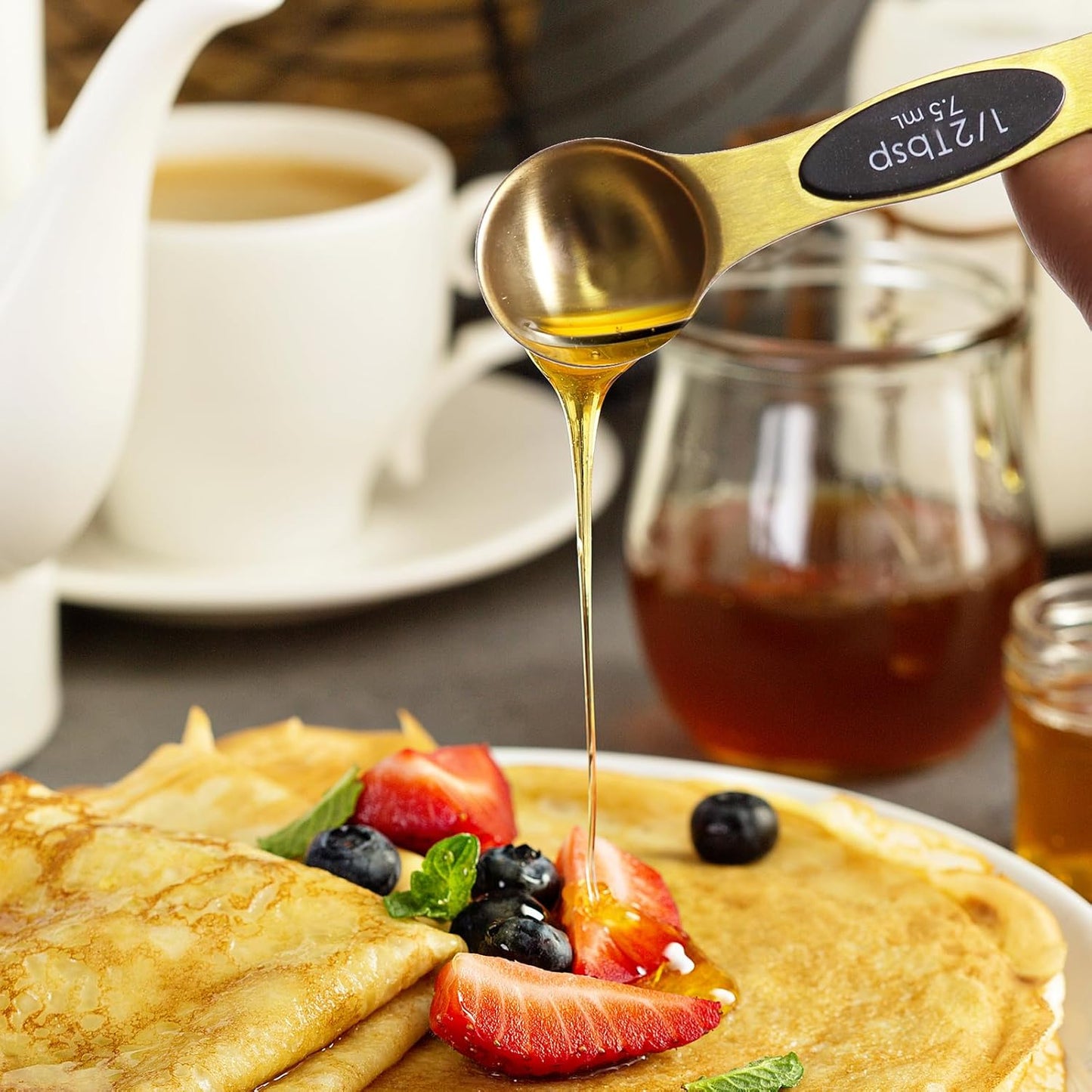 13pcs Gold Measuring Cups and Spoons Set for Kitchen Cooking & Baking